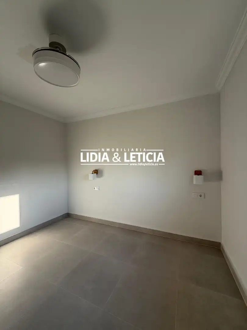 Terrassa de Pis de lloguer en Alcalá de Guadaira amb Aire condicionat i Balcó