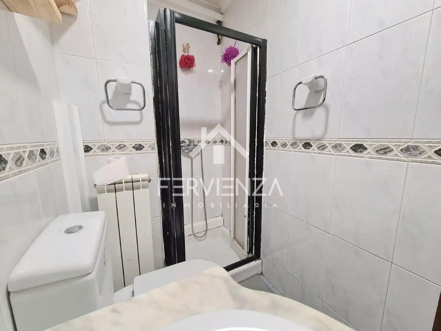 Baño de Piso en venta en Oviedo 