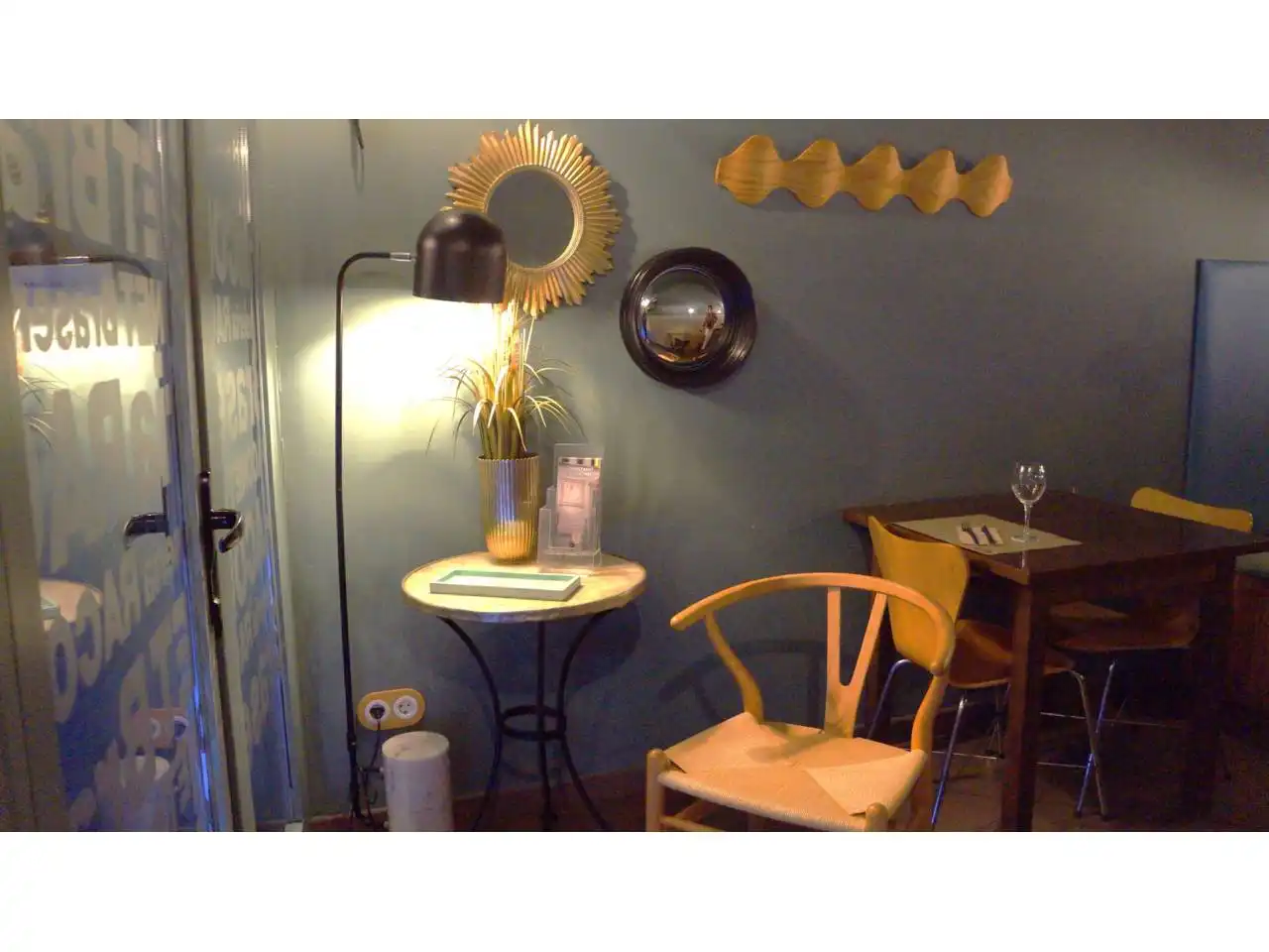 Comedor de Local en venta en Montbrió del Camp con Aire acondicionado