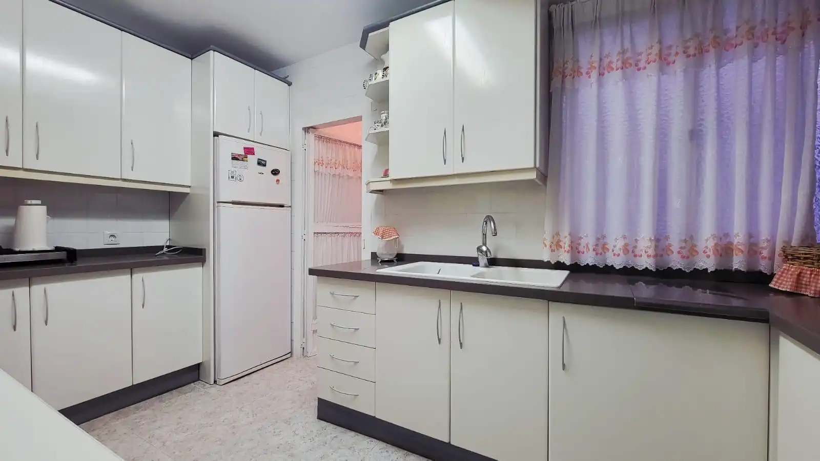 Kitchen of Flat for sale in Almería  with Terrace and Furnished