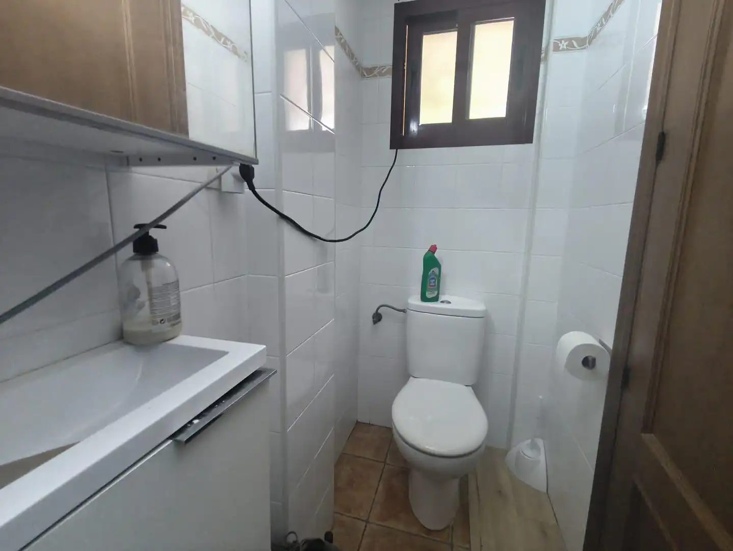 Bathroom of Detached homes for sale in La Línea de la Concepción  with Air Conditioner, Private garden and Balcony