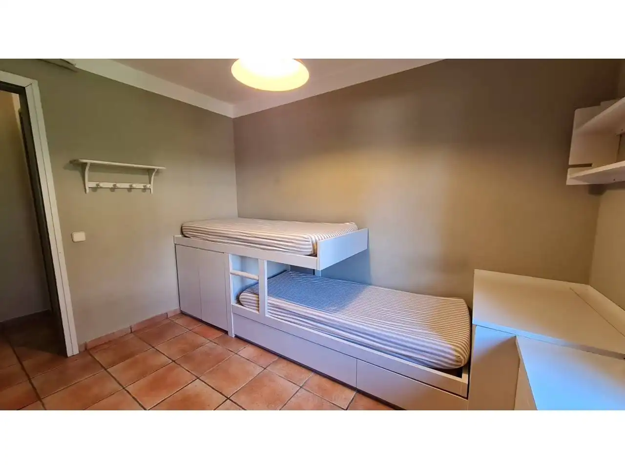 Houses for rent in Calle Clavells, Cabrils