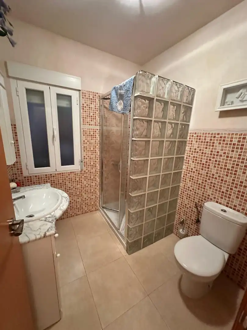 Baño de Casa o chalet en venta en Arguisuelas con Terraza y Amueblado