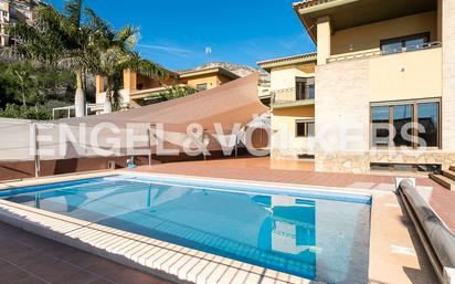 Swimming pool of House or chalet for sale in Cullera  with Air Conditioner, Terrace and Swimming Pool