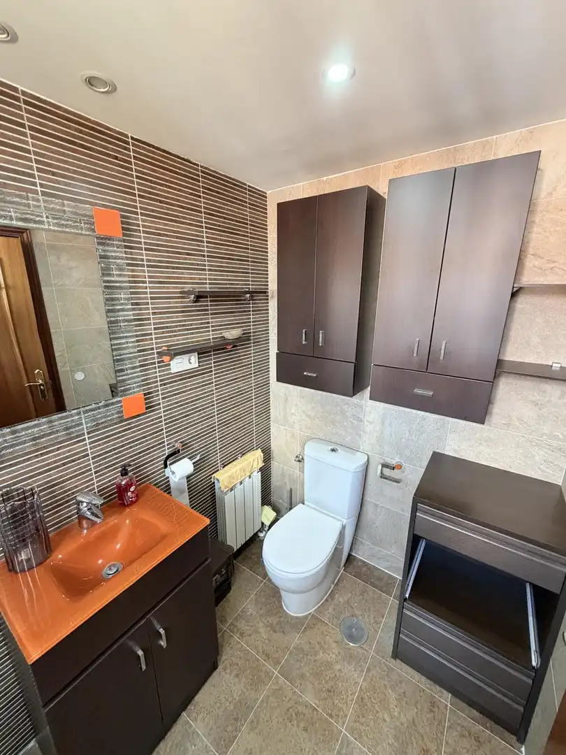 Bathroom of Flat for sale in Torrejón de Ardoz  with Air Conditioner, Heating and Parquet flooring