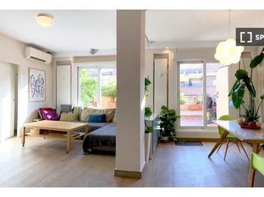 Appartement avec balcon à louer à Arganzuela