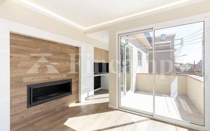 Living room of Flat for sale in Sabadell  with Air Conditioner, Parquet flooring and Terrace