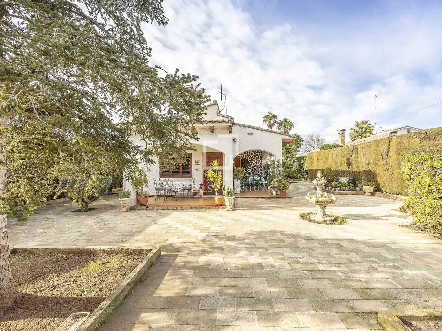 Vista exterior de Casa o chalet en venta en L'Eliana con Jardín privado, Terraza y Trastero
