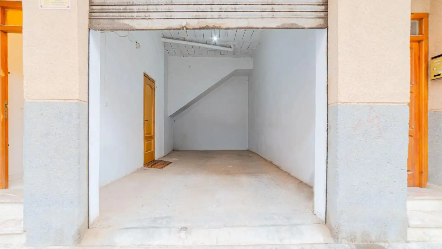 Casa adosada en venta en Orihuela con Terraza y Balcón