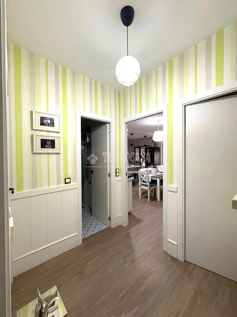 Flat for sale in Parla  with Air Conditioner and Storage room