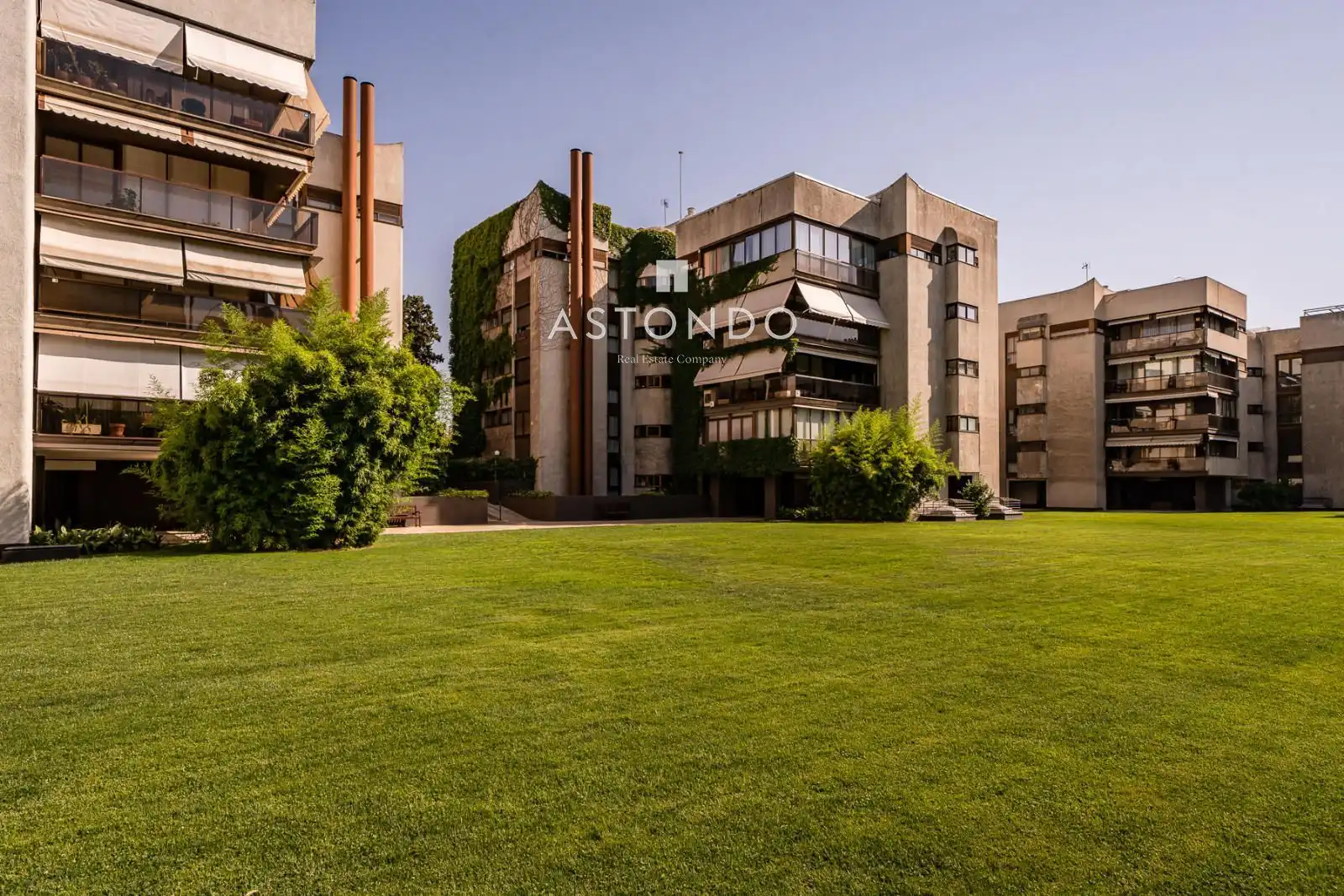 Vista exterior de Piso en venta en Madrid con Aire acondicionado, Calefacción y Terraza