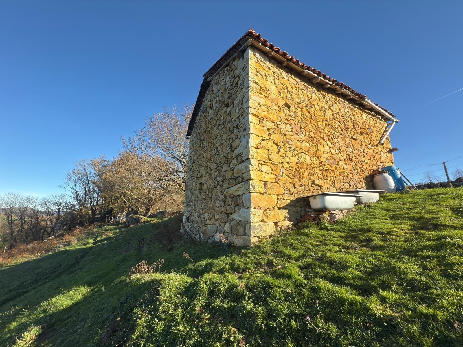 Vista exterior de Residencial en venda en Salas