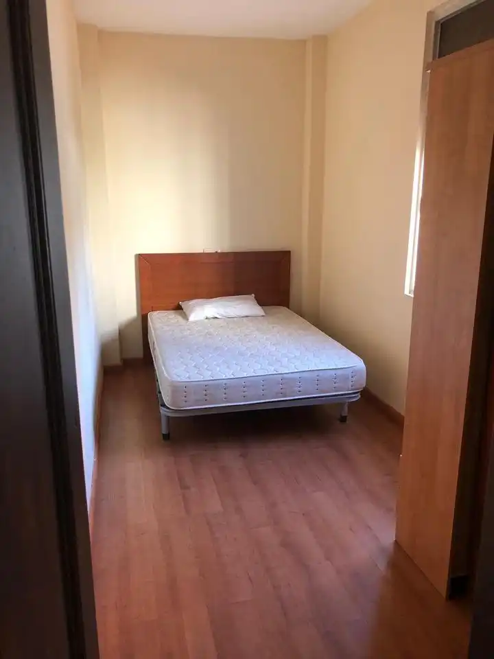 Flat for rent in Calle Paz, Huerta Fava - Santiago