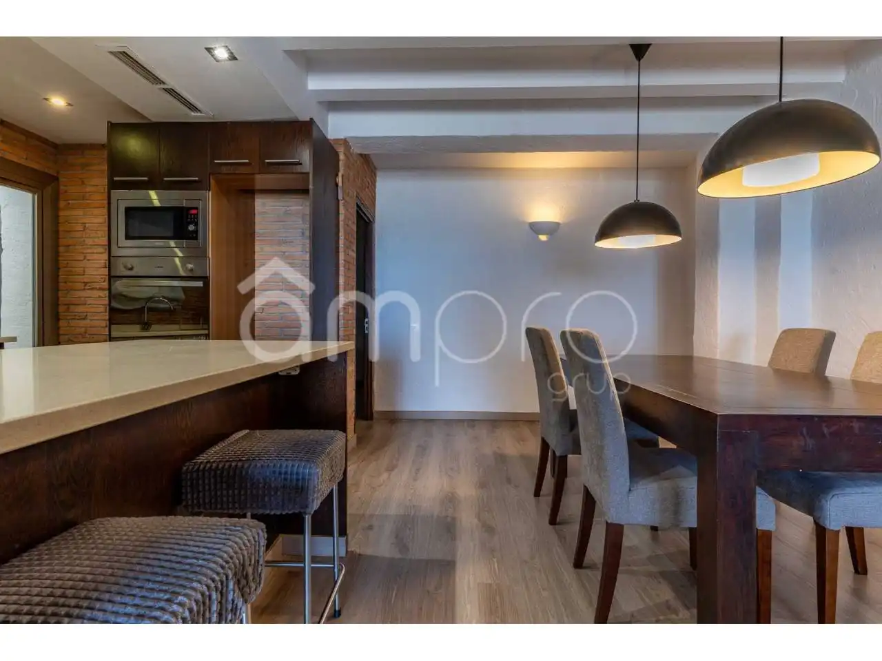 Cocina de Piso en venta en Vilanova i la Geltrú con Aire acondicionado, Parquet y Terraza