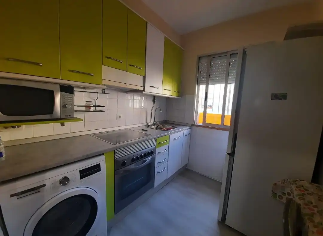 Cuina de Pis en venda en Ponferrada amb Calefacció i Moblat
