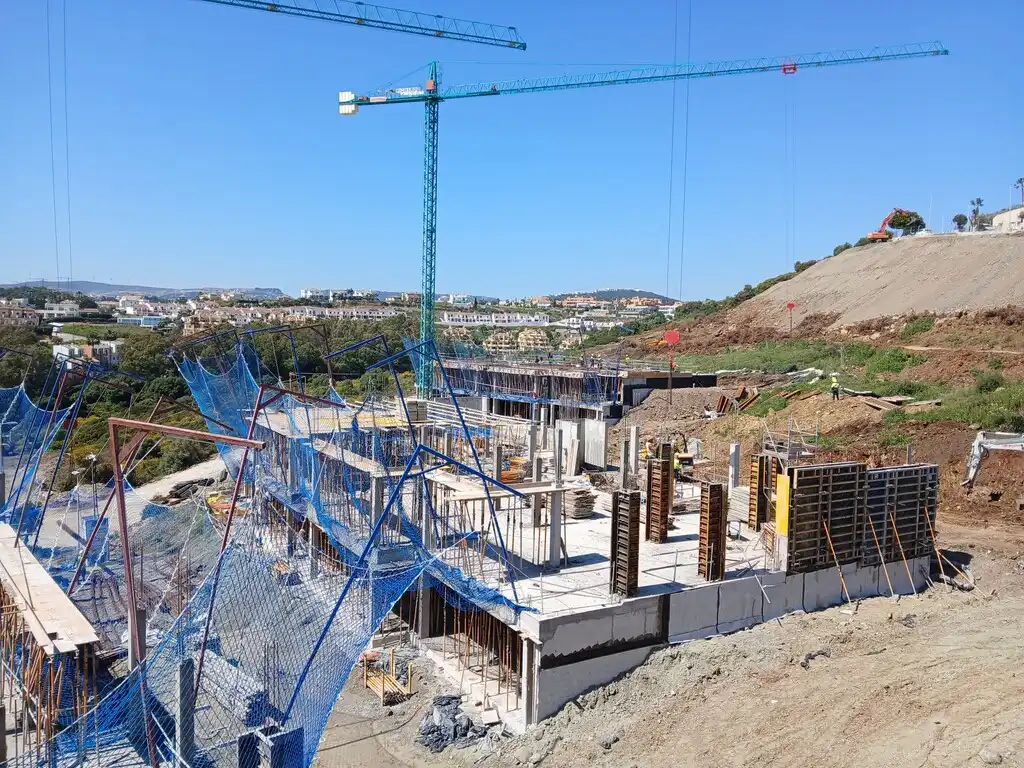 Apartament amb piscina en venda a Casares pueblo, imagen 18
