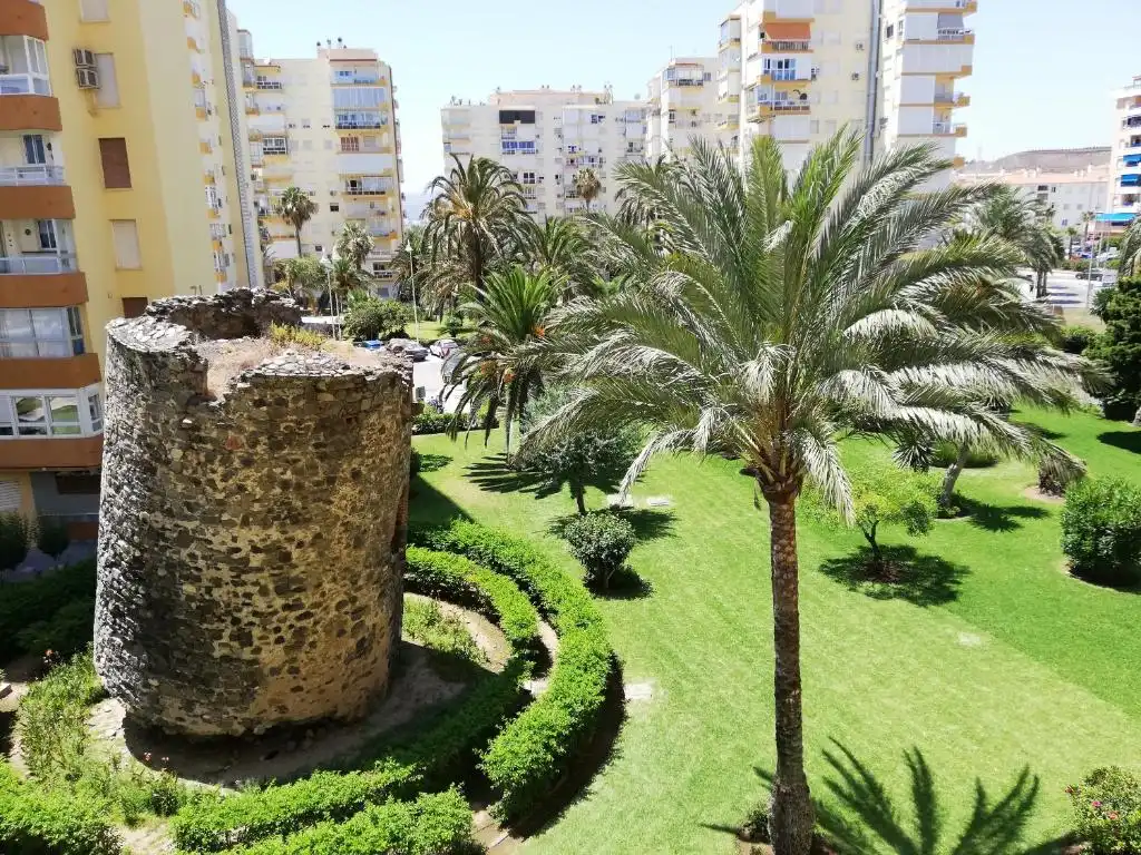 Vista exterior de Apartamento en venta en Algarrobo con Calefacción, Terraza y Trastero