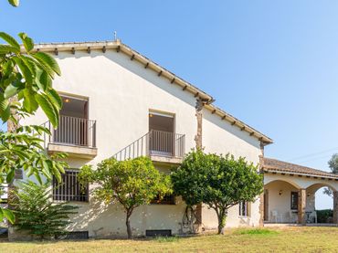 Chalet con balcón en venta en Sant Pere Pescador