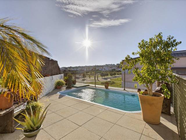 Ático en Venta en C. Pobladores en La Pañoleta