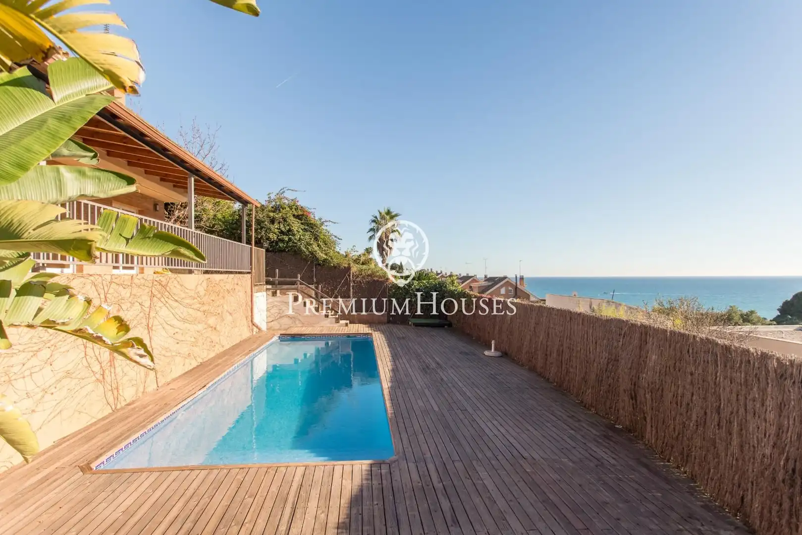 Terrassa de Casa o xalet en venda en Arenys de Mar amb Aire condicionat, Calefacció i Jardí privat