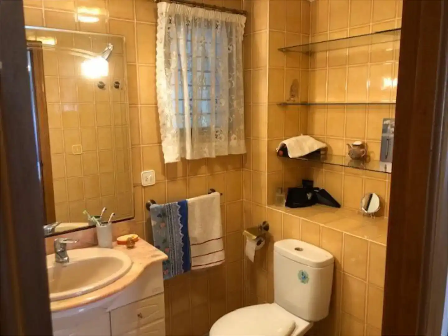 Bathroom of Flat for sale in  Valencia Capital  with Air Conditioner and Balcony