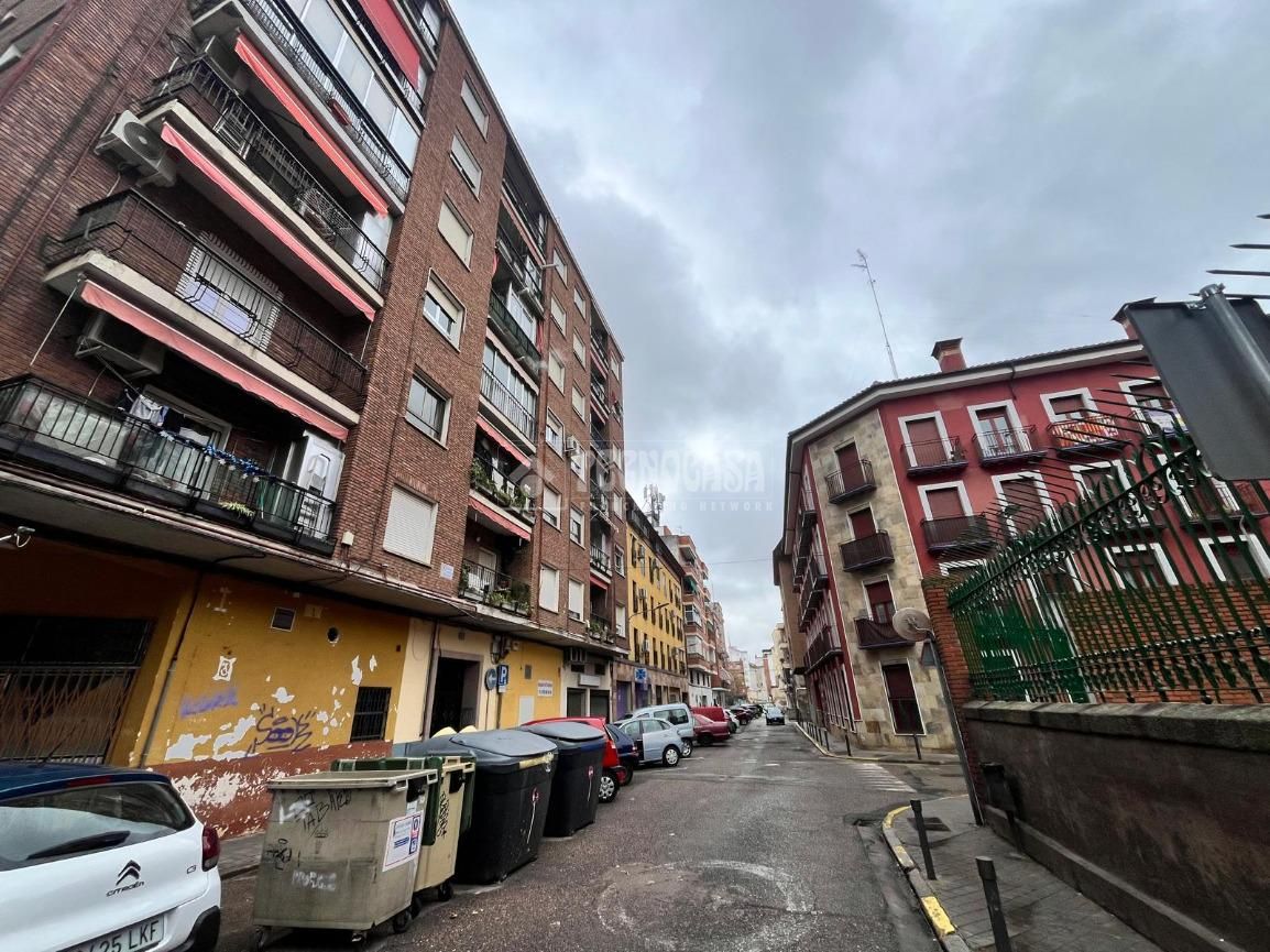 Vista exterior de Pis de lloguer en Talavera de la Reina amb Terrassa
