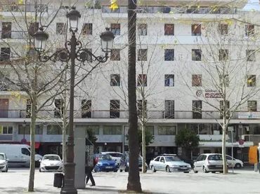 Oficina amb ascensor en venda a Casco Antiguo