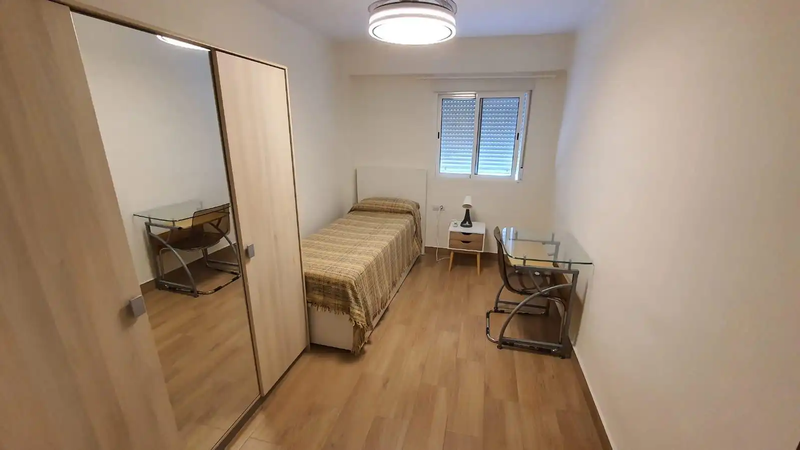 Piso de alquiler en Calle RUBEN VELA, En Corts - Doctor Waksman