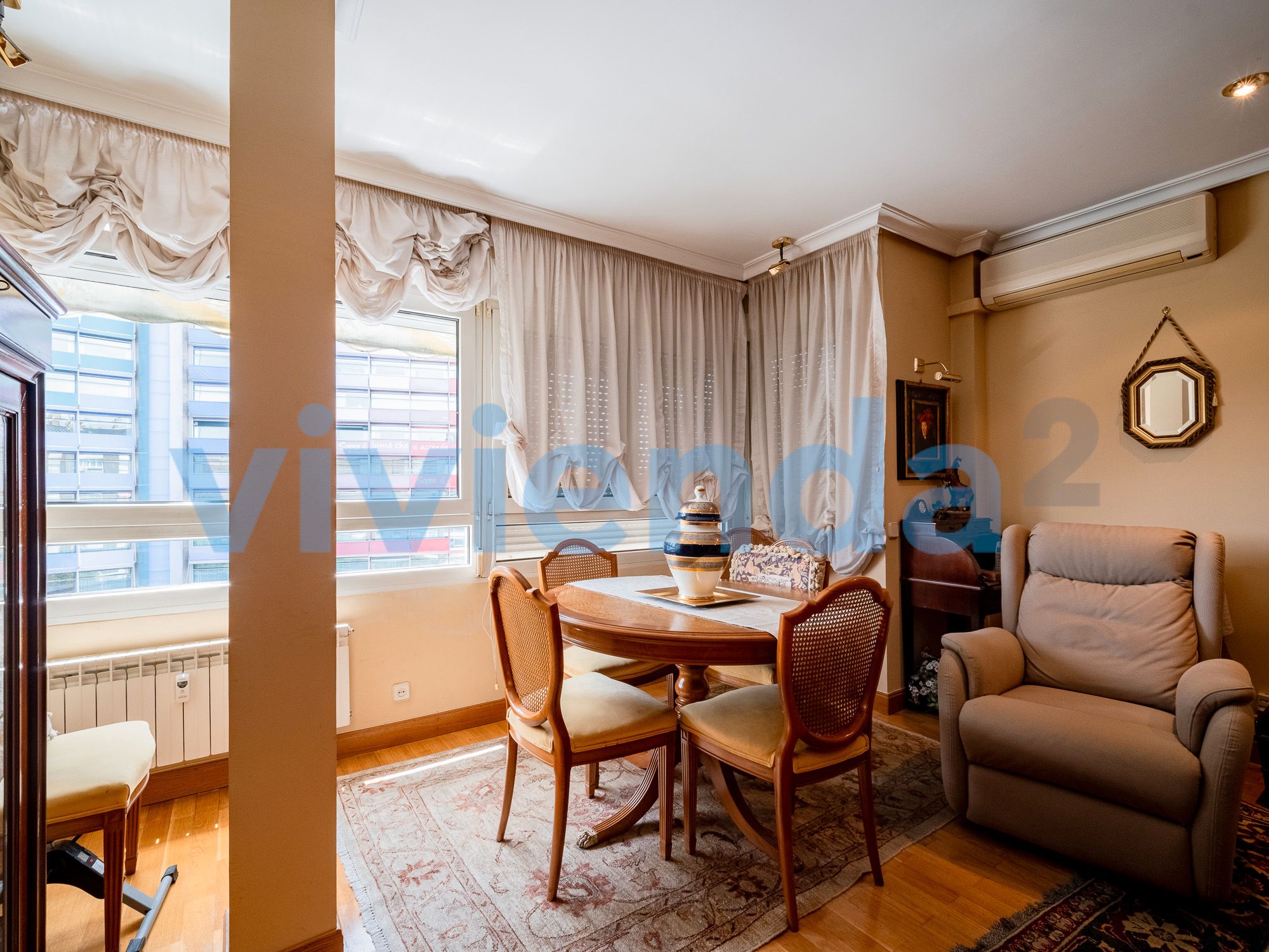 Bedroom of Flat for sale in  Madrid Capital  with Air Conditioner, Heating and Balcony