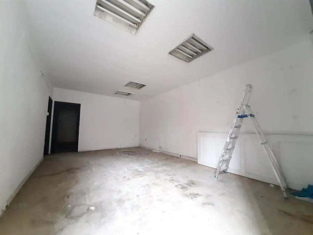 Gewerbefläche zum Verkauf in Rúa Pintor Seijo Rubio