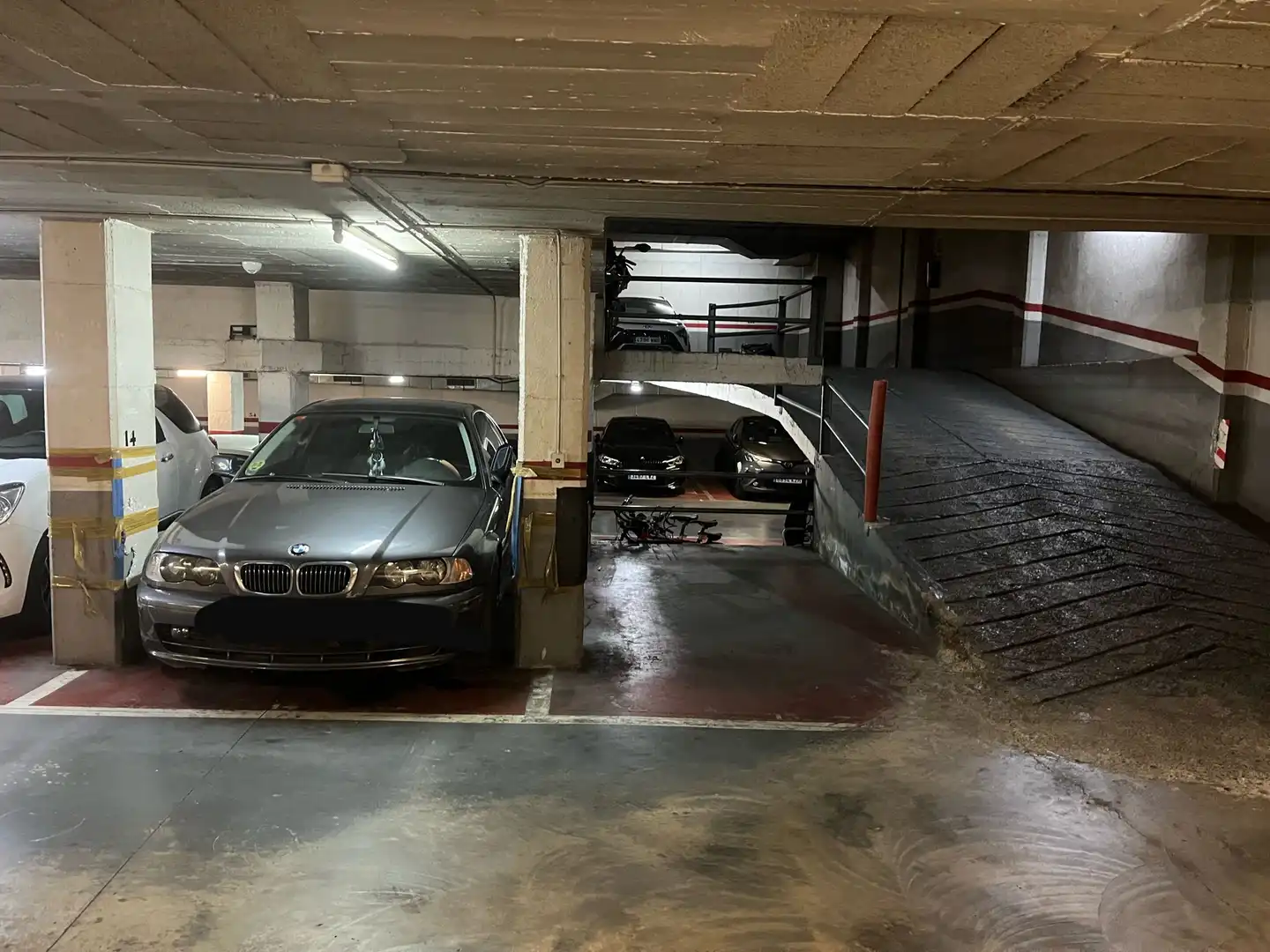 Einzelparkplatz zum Verkauf in Carrer de la Igualtat 2, imagen 4