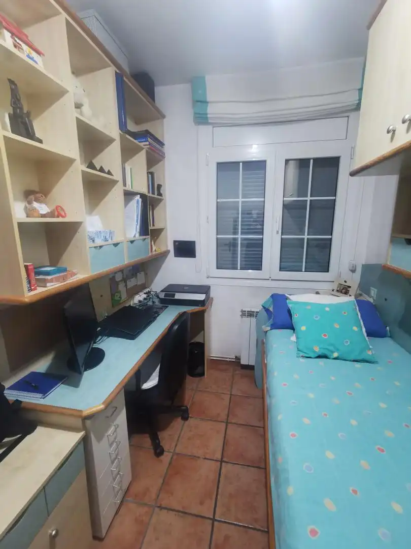 Bedroom of Flat for sale in Cornellà de Llobregat  with Air Conditioner, Heating and Terrace