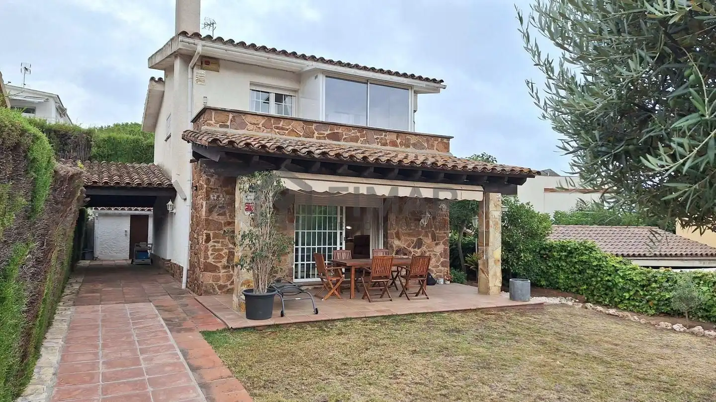 Jardín de Casa o chalet en venta en Vilassar de Dalt con Aire acondicionado, Calefacción y Jardín privado