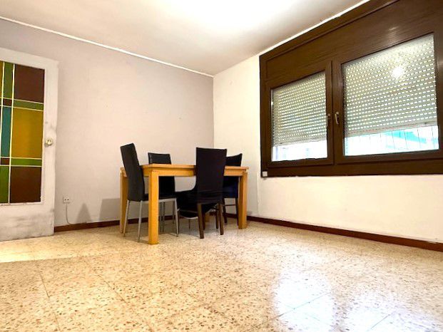 Flat for sale in Primer de Maig, Molí Nou - Ciutat Cooperativa