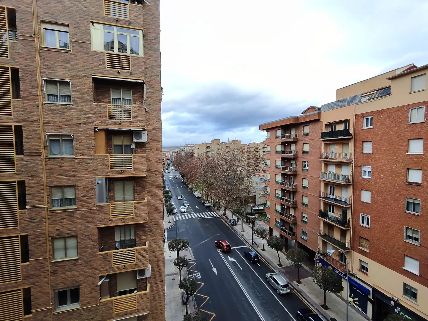 Vista exterior de Piso en venta en  Logroño con Calefacción, Parquet y Terraza
