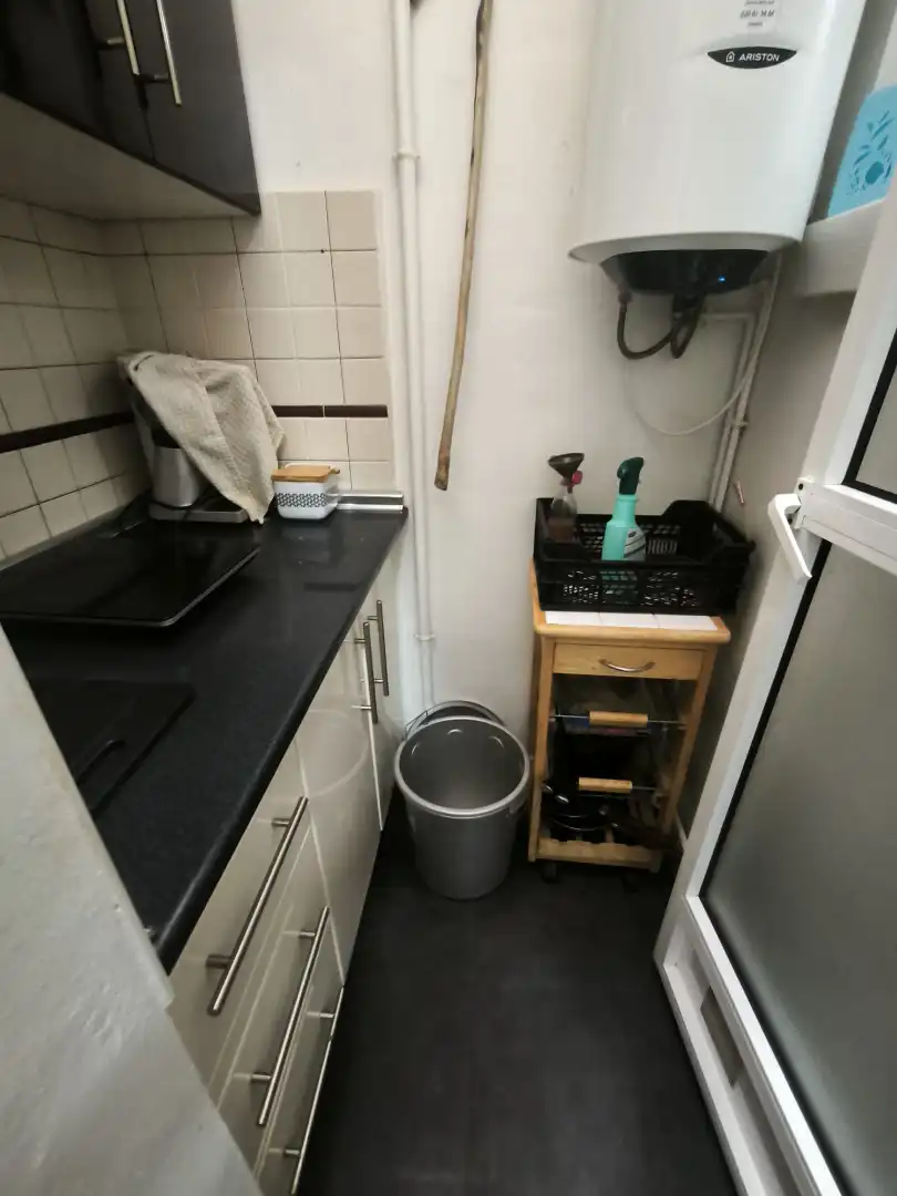Küche von Wohnung zum Verkauf in Torrevieja mit Klimaanlage, Heizung und Möbliert
