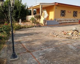 Casa o xalet en venda en Cheste amb Aire condicionat, Terrassa i Piscina