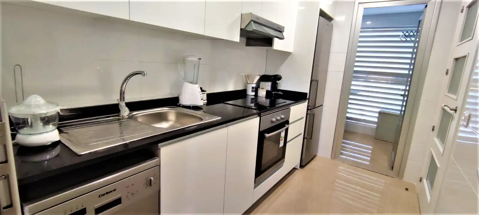 Cuina de Apartament en venda en Cabanes amb Aire condicionat, Calefacció i Jardí privat