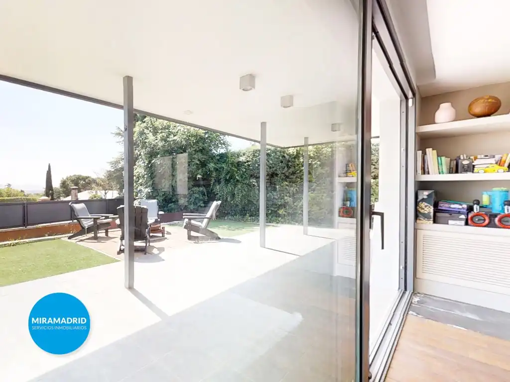 Terraza de Casa o chalet en venta en Paracuellos de Jarama con Aire acondicionado