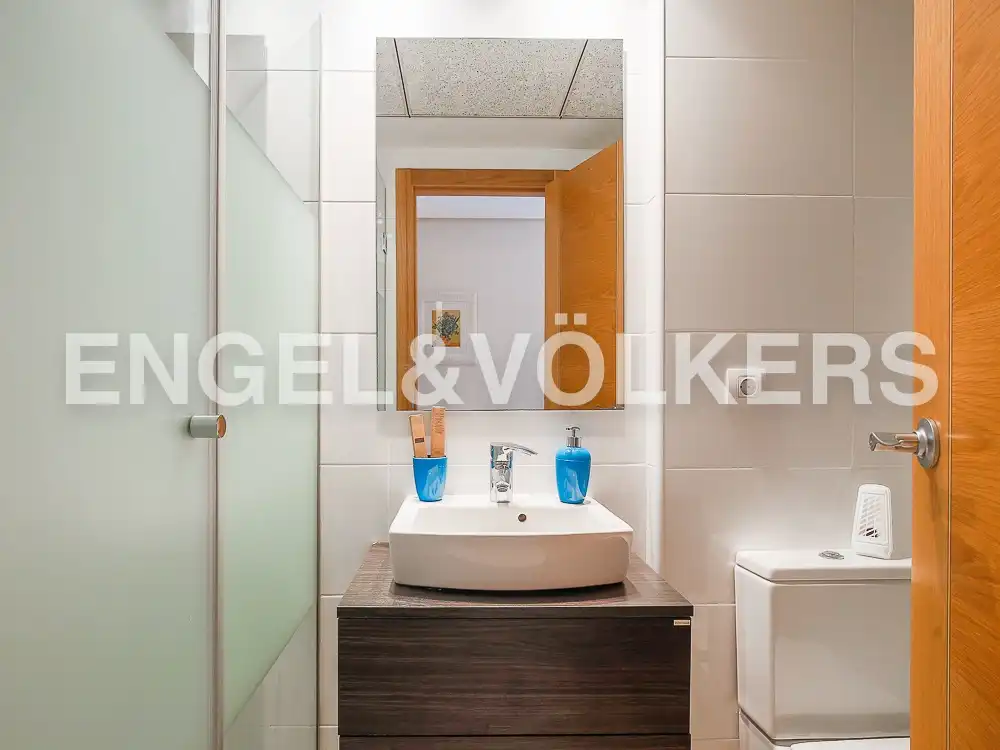 Baño de Piso de alquiler en Alboraya con Aire acondicionado, Calefacción y Jardín privado
