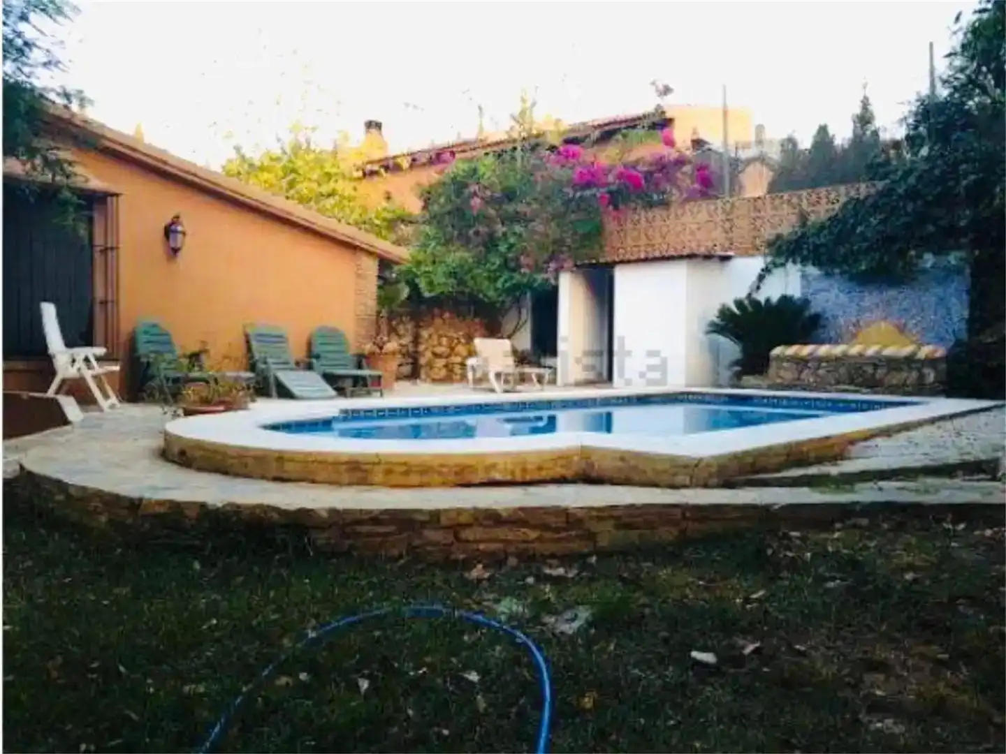 Piscina de Pis en venda en Coín amb Aire condicionat, Jardí privat i Parquet