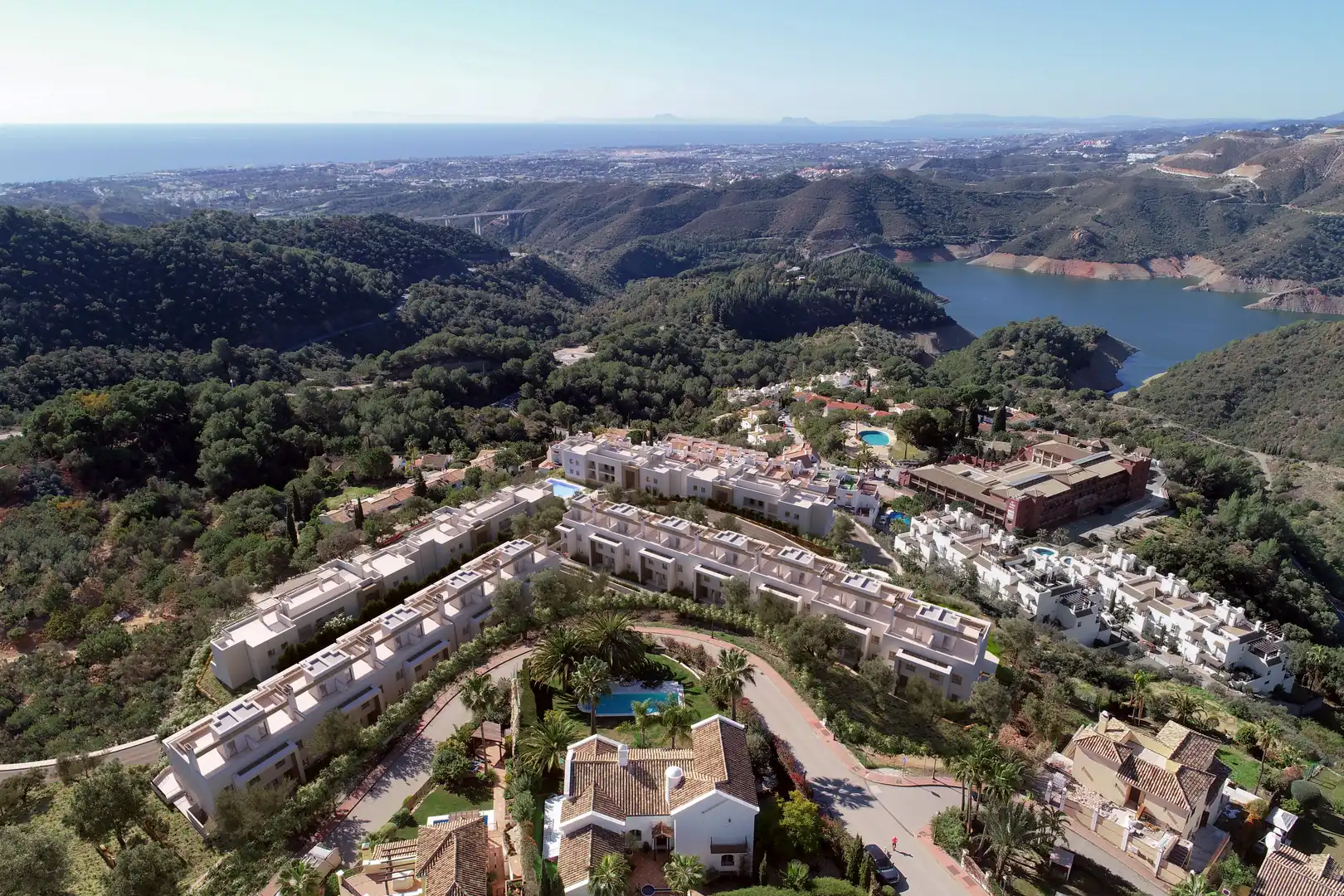 Apartamento con piscina en venta en Istán, imagen 7