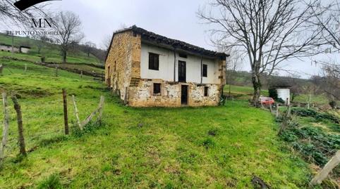 Foto 2 de Finca rústica en venta en Villacarriedo, Cantabria