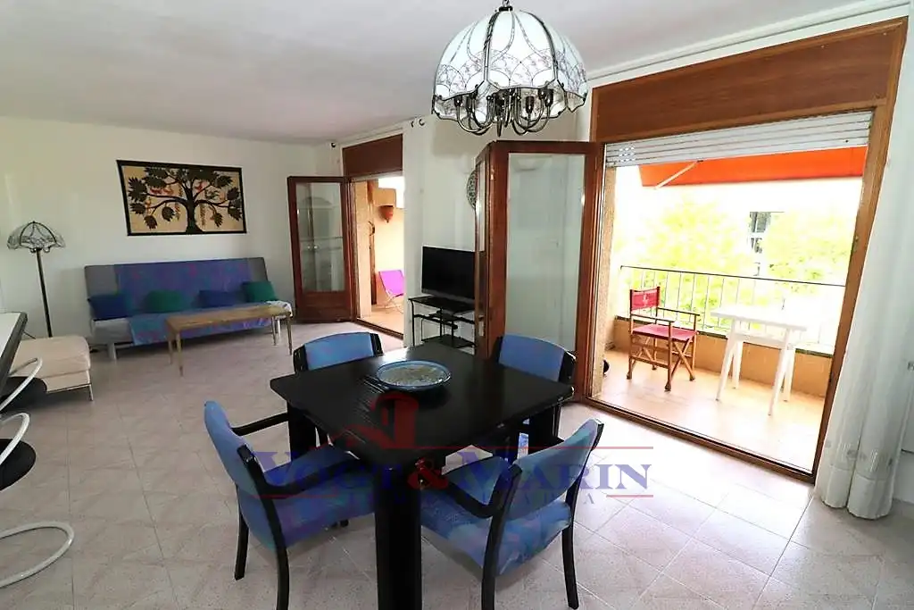 Appartement compact avec terrasse à vendre à Avinguda Fages de Climent, imagen 5