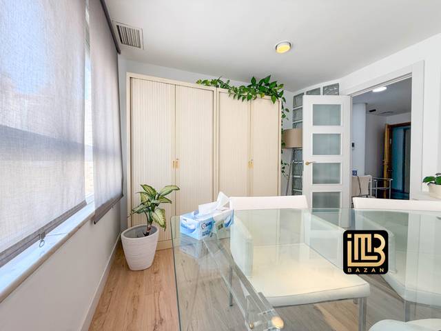 Oficina en Alquiler en Calle Linaje en Ensanche Centro - Puerto