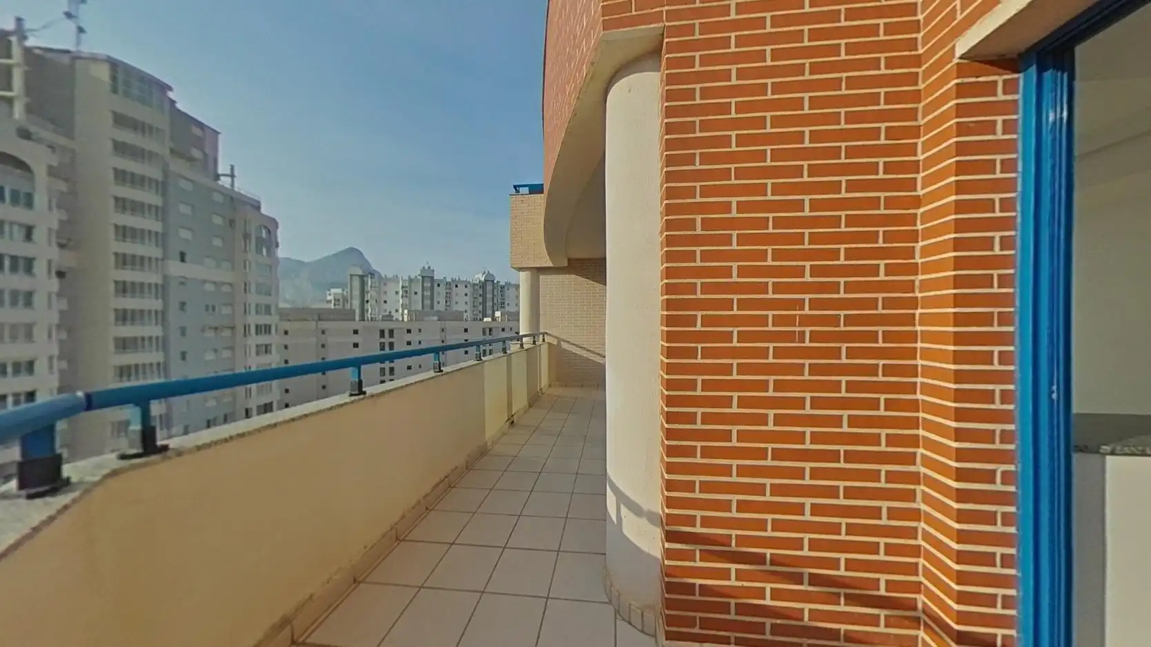 Terraza de Piso en venta en Calpe / Calp
