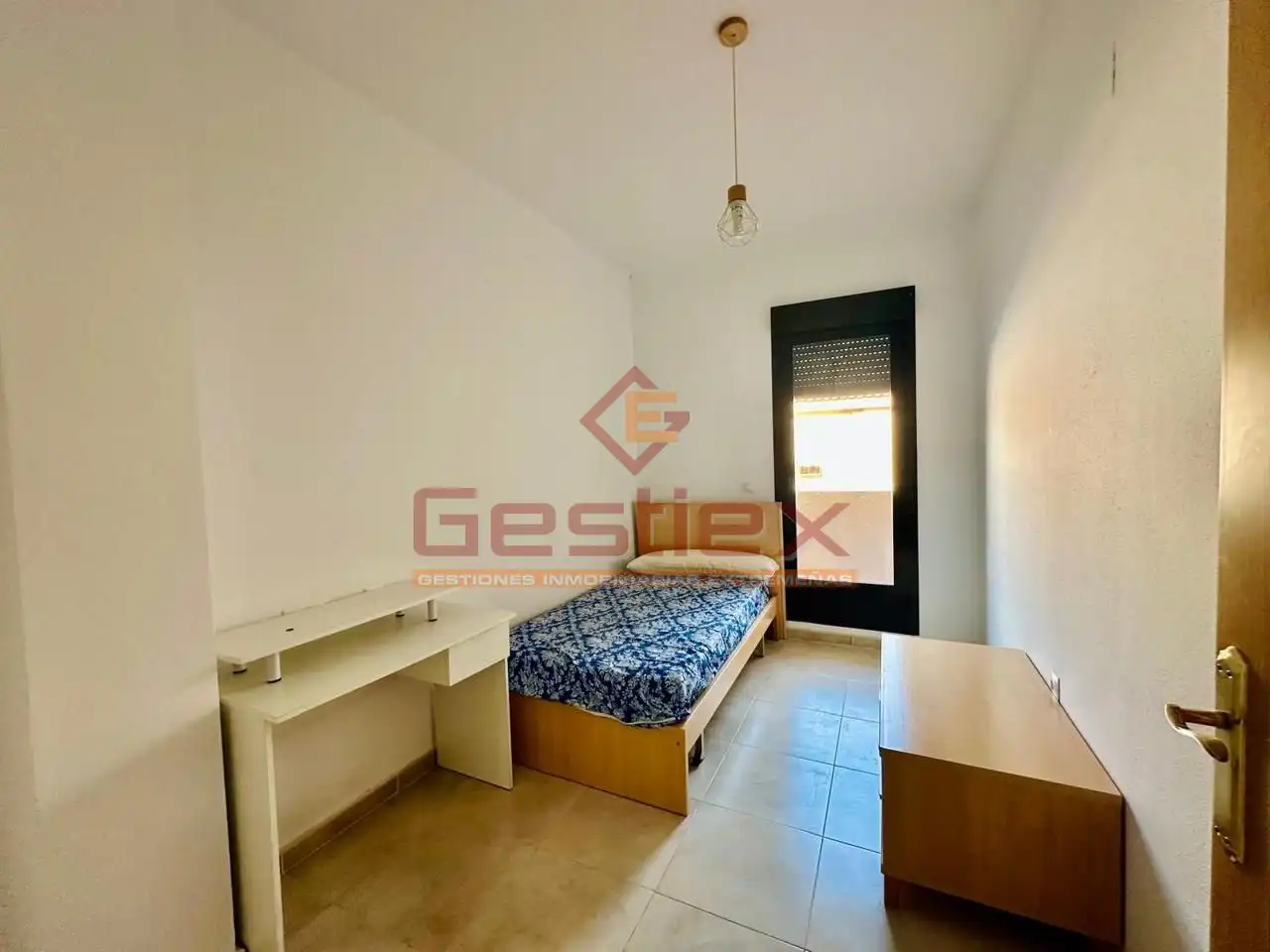 Habitación de Piso en venta en Almendralejo con Amueblado