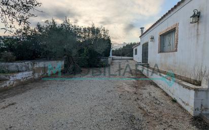 Country house zum verkauf in Camarles mit Balkon