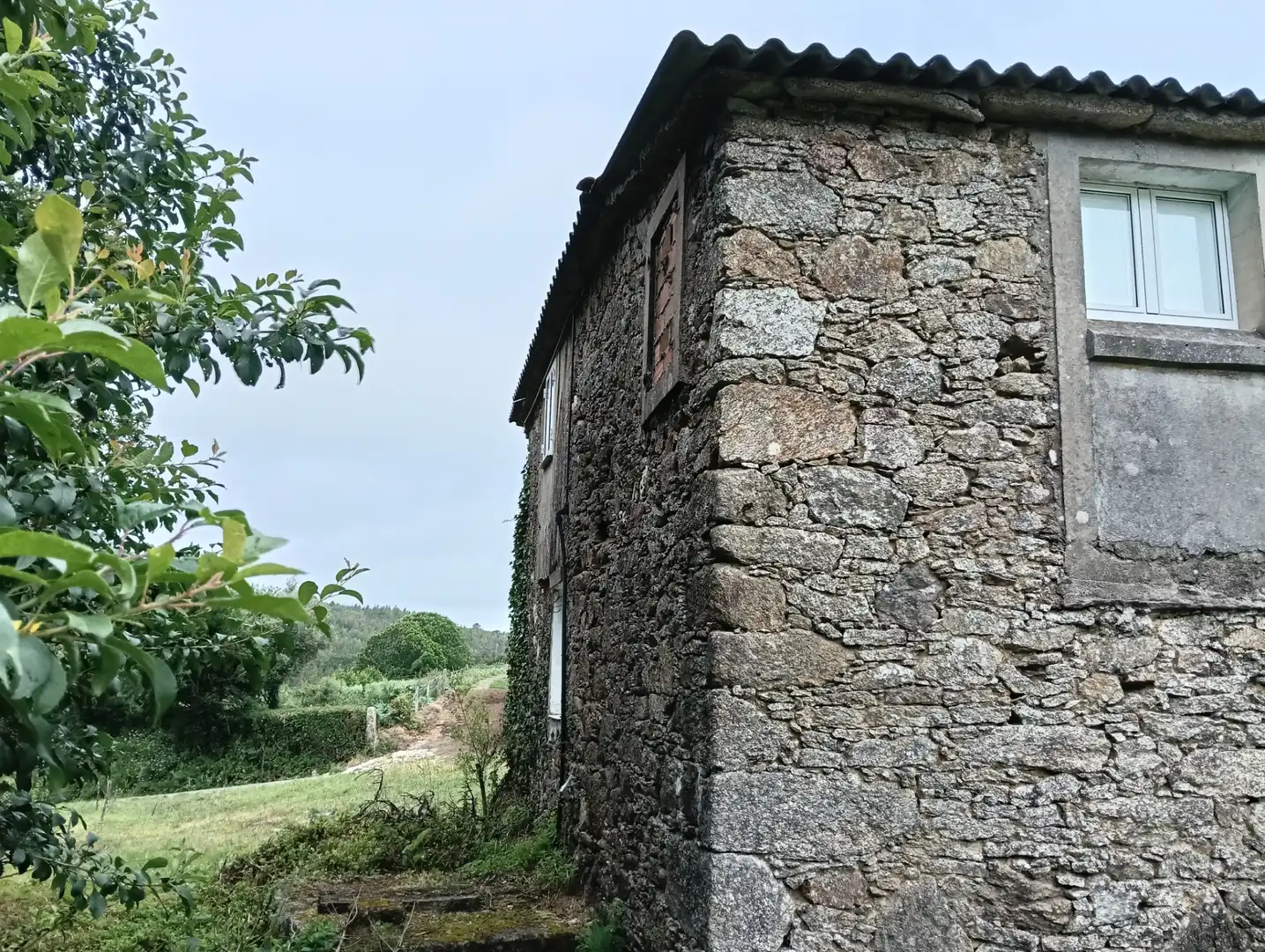 Vista exterior de Casa adosada en venta en Vilasantar con Jardín privado