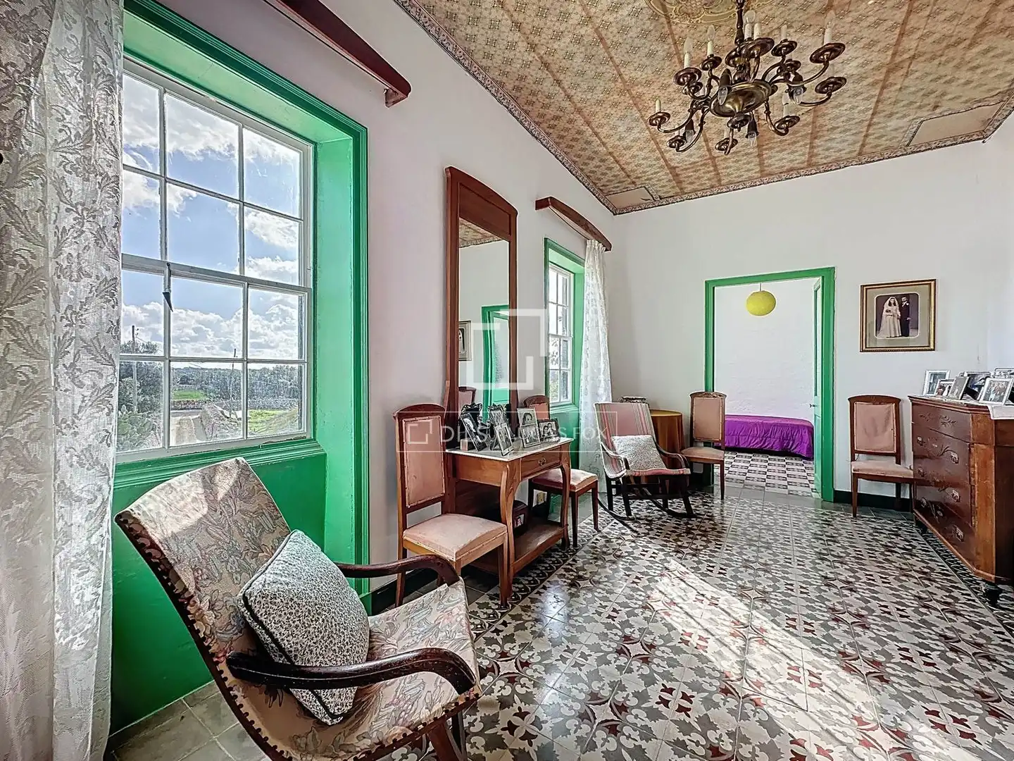 Außenansicht von Country house zum Verkauf in Es Castell mit Privatgarten, Abstellraum und Balkon